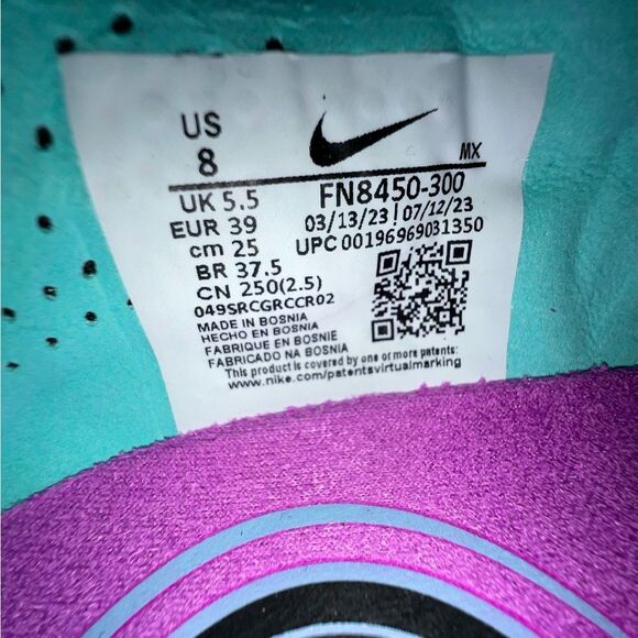 Nike Phantom Luna Elite SG PRO AC Womens Soccer Cleats - Picture 9 of 10